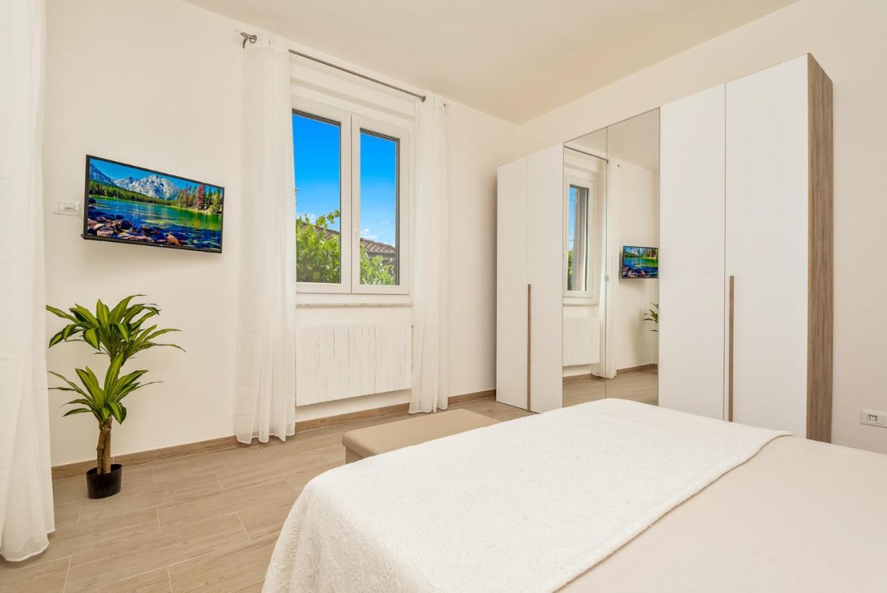 La Spezia - New Home With Netflix & Free Parking Eksteriør bilde